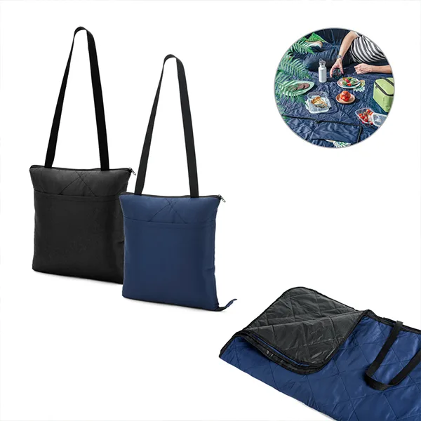 Foldable picnic in recycled polyester (100% rPET), with PEVA on the back
